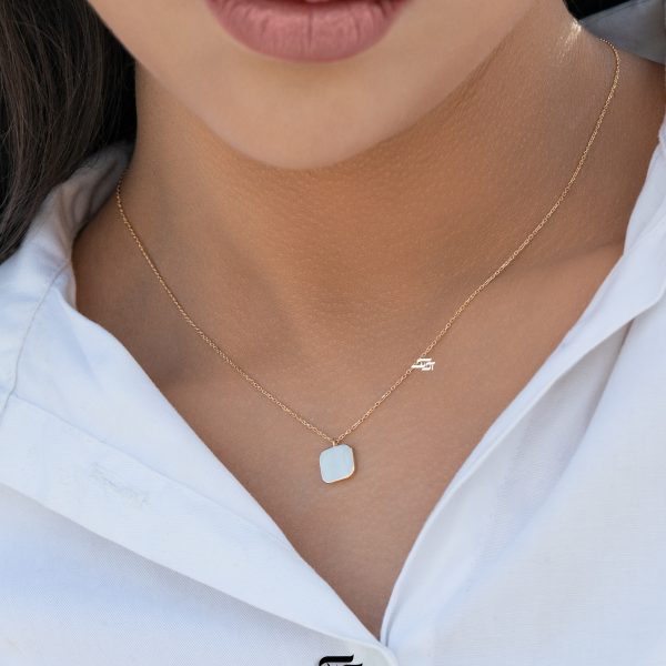 گردنبند مربع برجسته